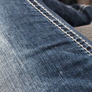 Meet your Posher, Taytaylor